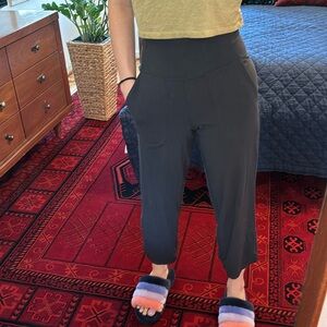 lululemon ultra high rise align cropped pants